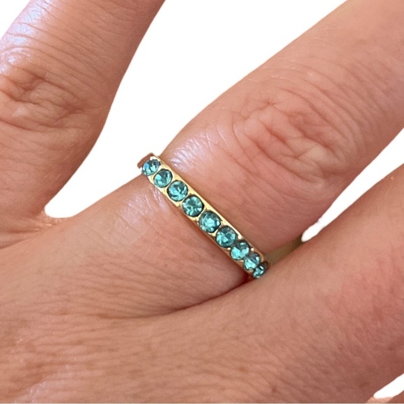 Aquamarine Blue Gemstones Gold March Birthstone Ring - Picture 7 of 8